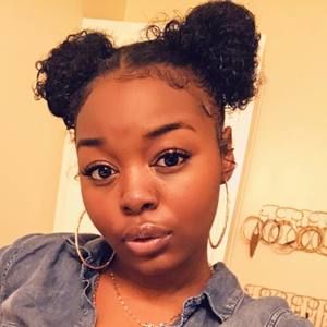 Meet your Posher, Ariel